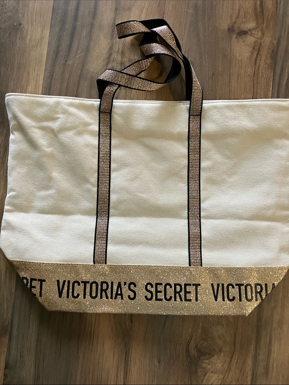 VICTORIA SECRET BUNDLE OF TOTES - Picture 11 of 15